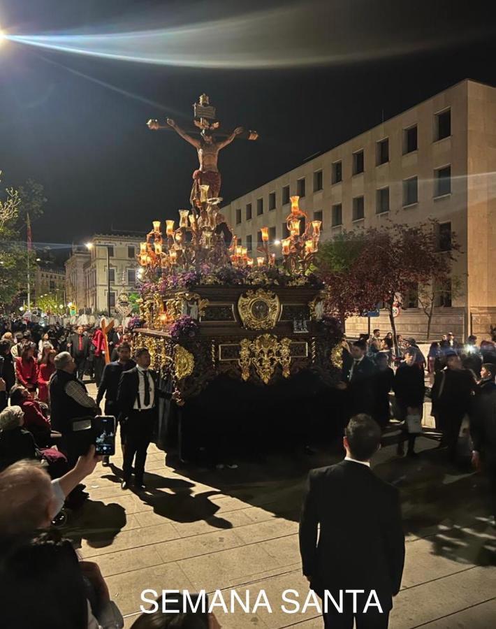 Constitucion Suite Confort D Granada Kültér fotó
