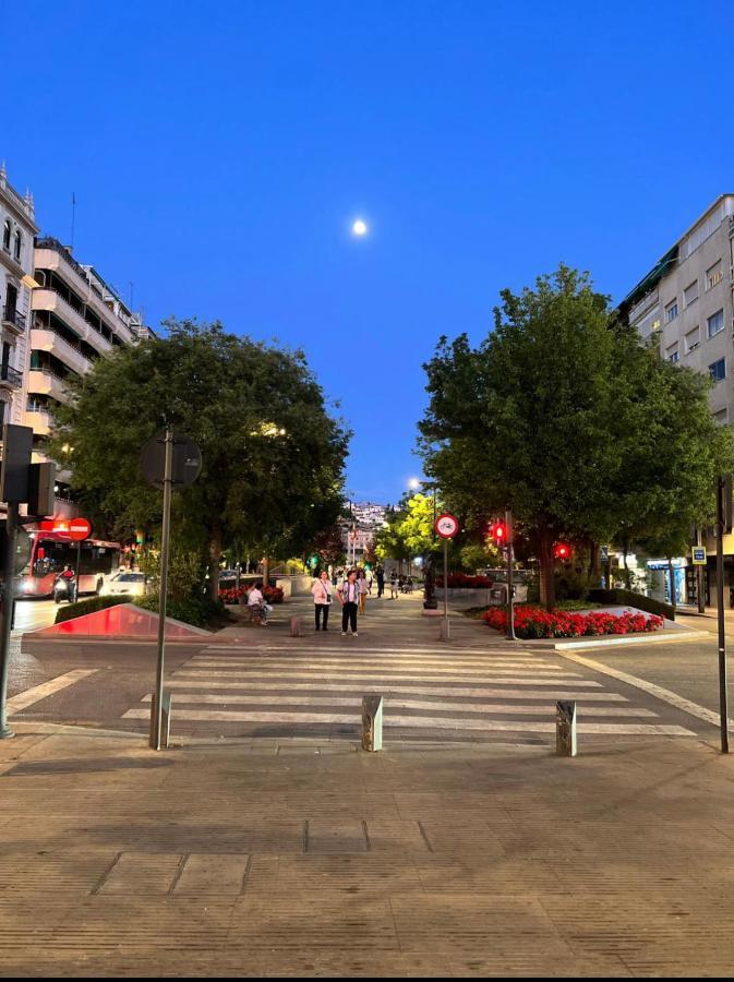 Constitucion Suite Confort D Granada Kültér fotó